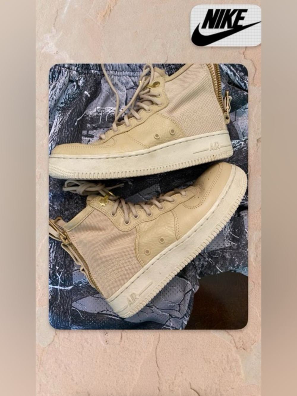 Nike SF Airforce 1 Mid Shoes